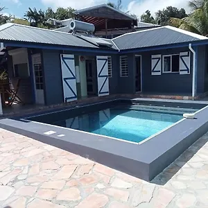  Hébergement de vacances Awmony'kaz, à Trois-rivières Guadeloupe